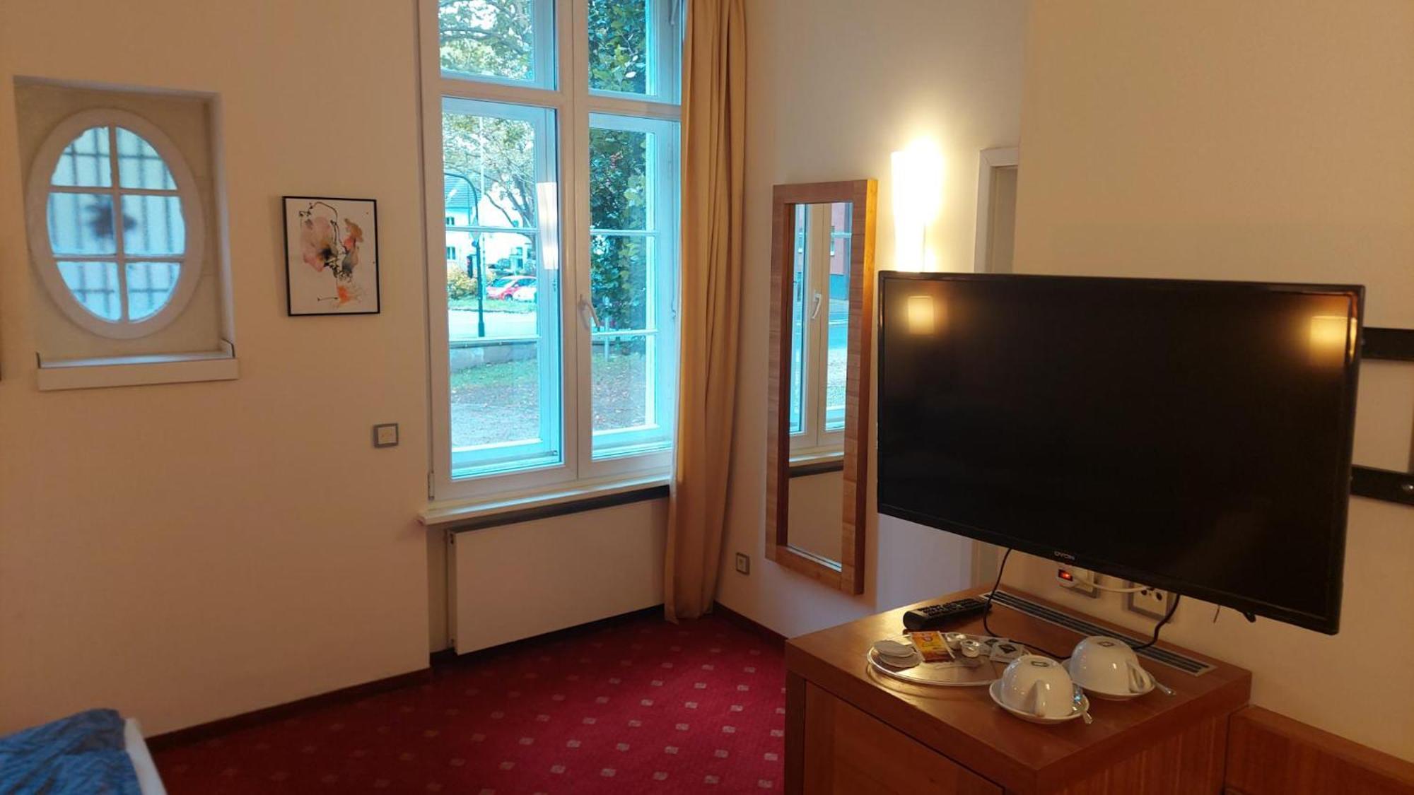 Die Villa, Zimmer 26, Dz 레버쿠젠 외부 사진
