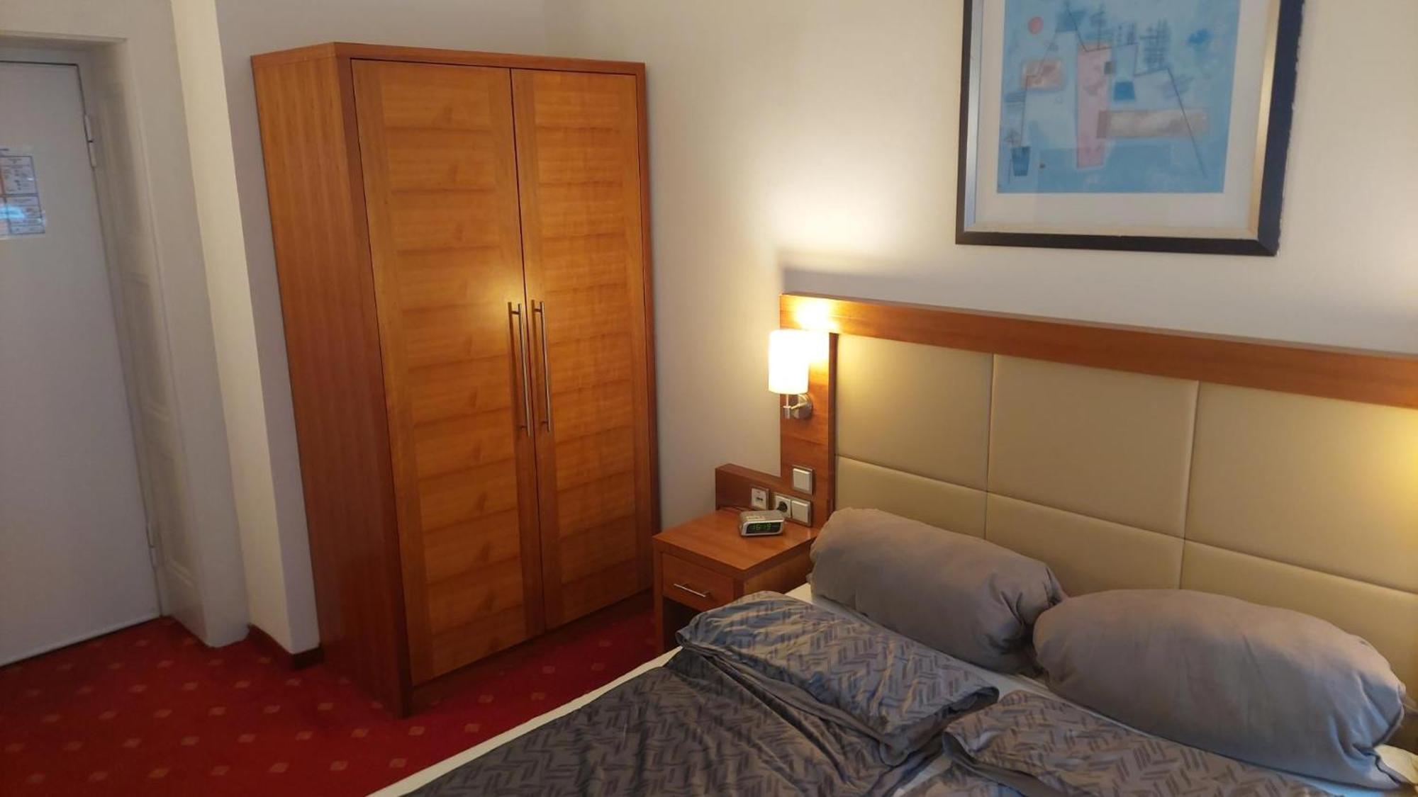Die Villa, Zimmer 26, Dz 레버쿠젠 외부 사진